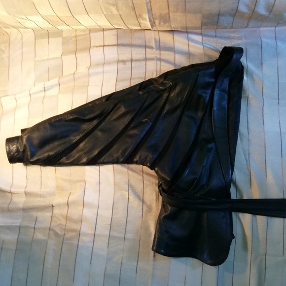 Vintage Yves Saint Laurent leather jacket - Picture 2 of 8